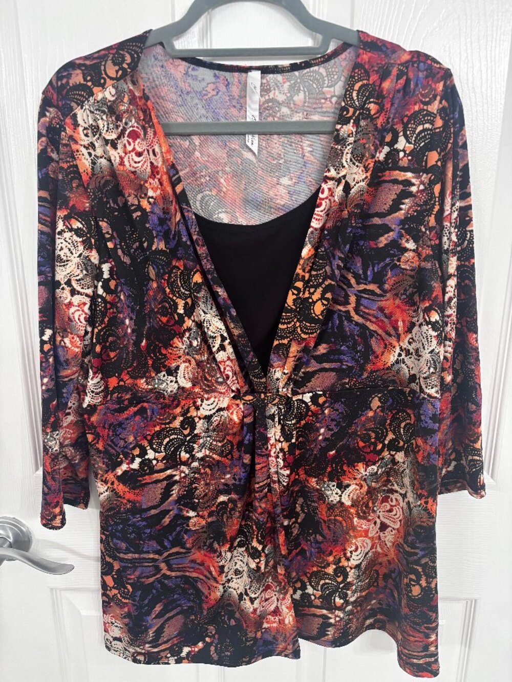 Multi-color Long-sleeved Top